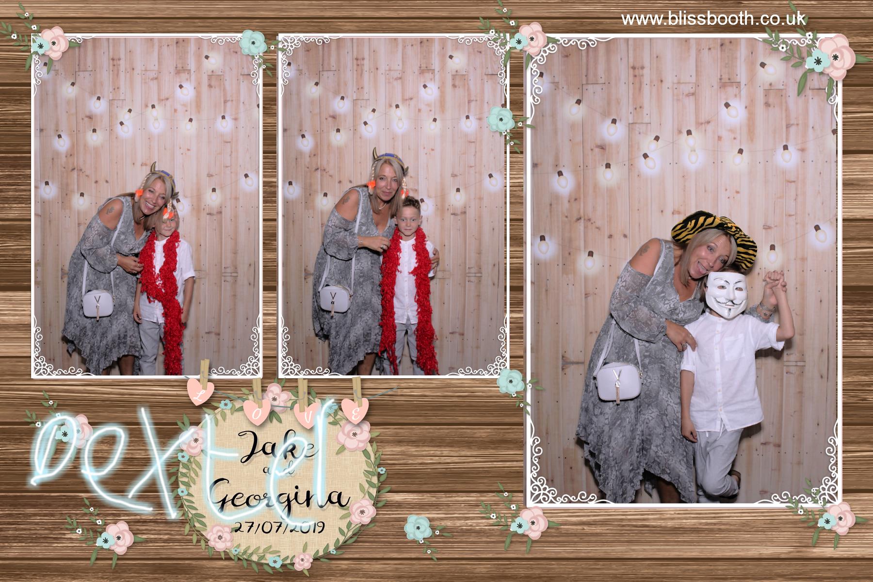 Jake and Georgina | View more photos from the event at gallery.blissbooth.co.uk/u/BlissBooth/Jake-and-Georgina